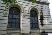 Επίθεση με εύφλεκτες ουσίες σε ιστορική εβραϊκή συναγωγή στη Βαρσοβία